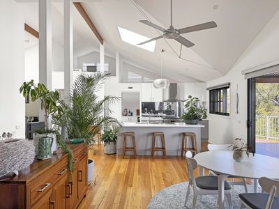 10 Warn Close, Merimbula