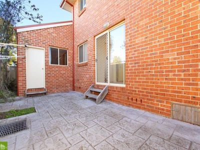 1 / 73 Pur Pur Ave, Lake Illawarra