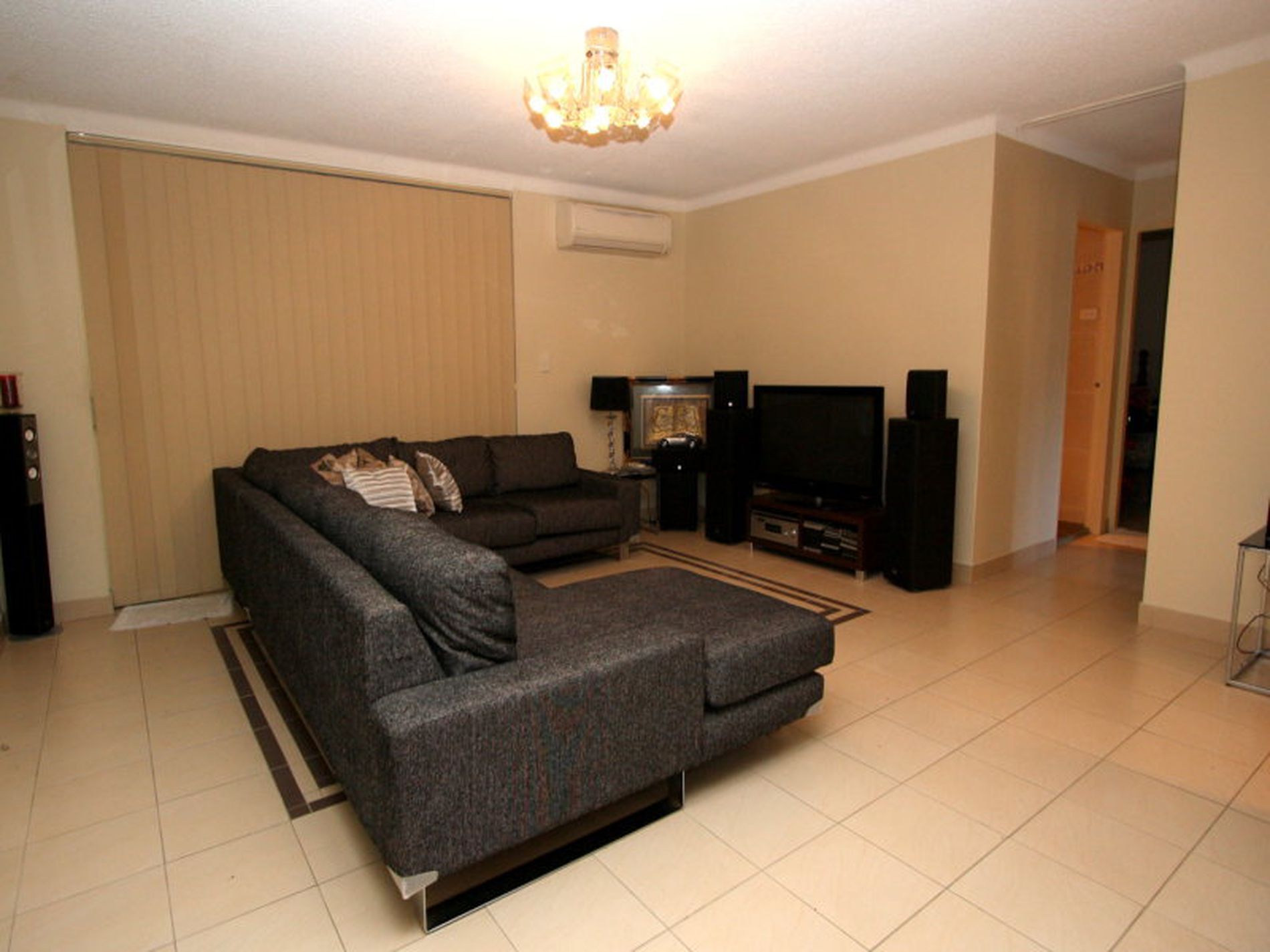 2 / 36 Sir Joseph Banks Street, Bankstown