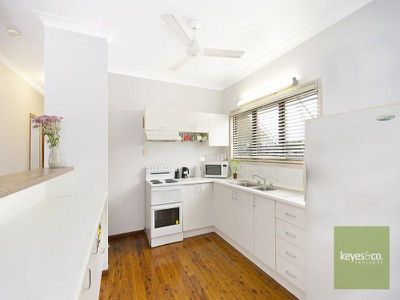 8 Humphrey Street, West End