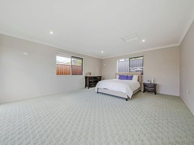 58 Feathertail Place, Wakerley