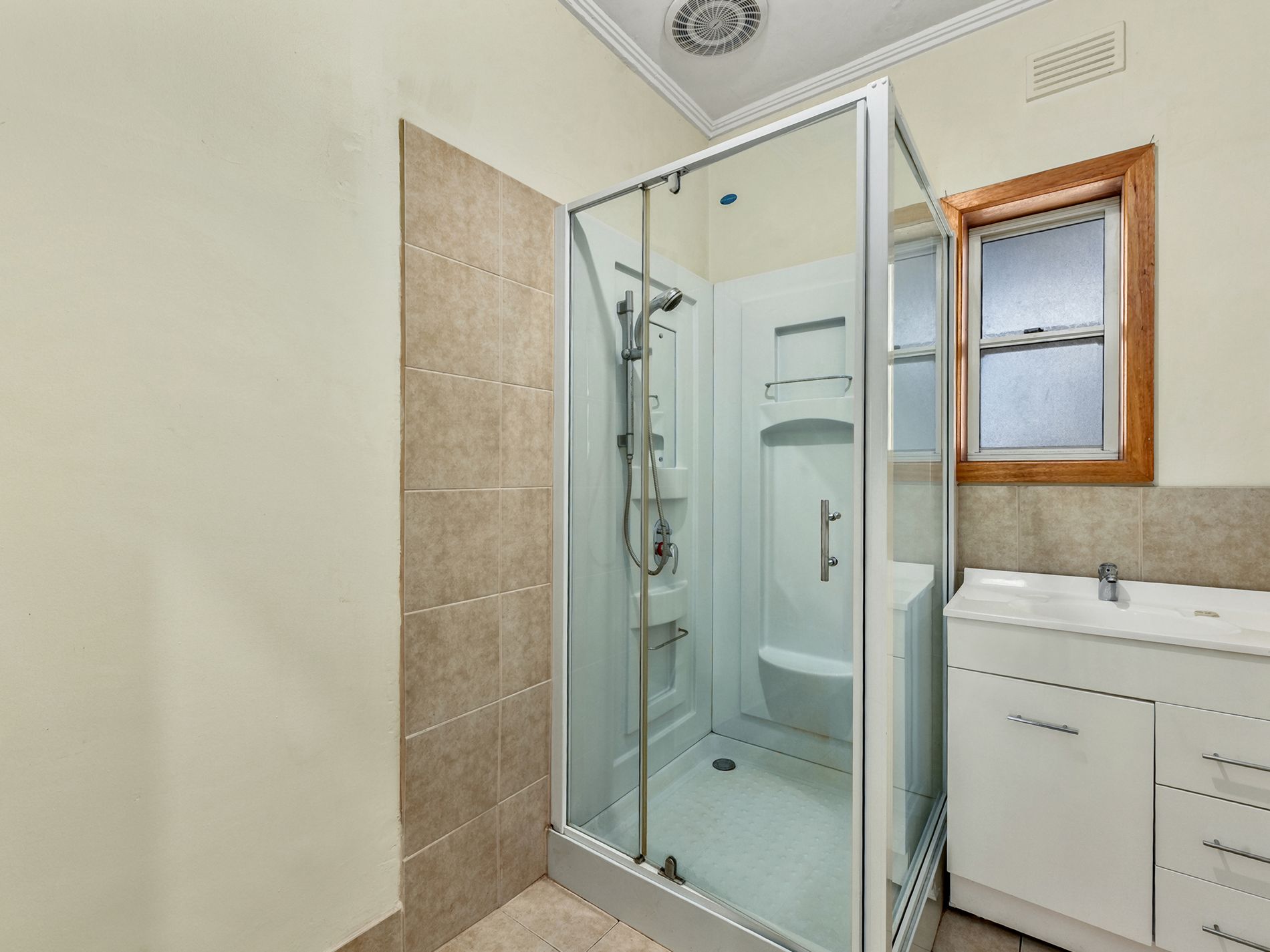 10 Inns Street, Millicent