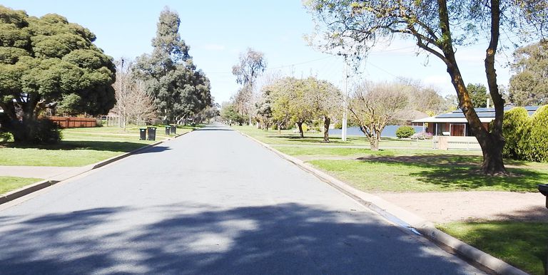 71 Tulip Street, Violet Town