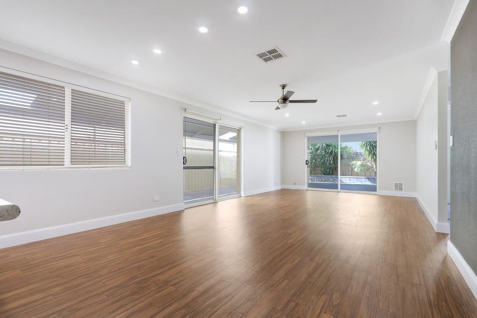 15 Yindana Blvd, Lakelands