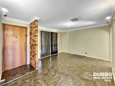 12 Galloway Drive, Dubbo