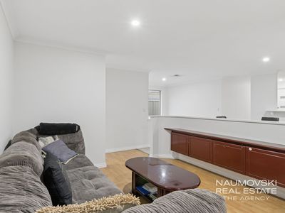 6 Jefferson Drive, Marangaroo