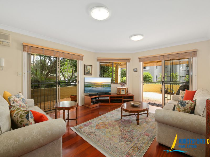 2 / 3A Blackwall Point Road  , Abbotsford