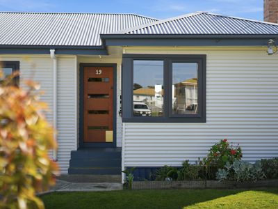 19 Davidson Street, George Town