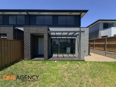 8 Drusilla Glade, Riverstone