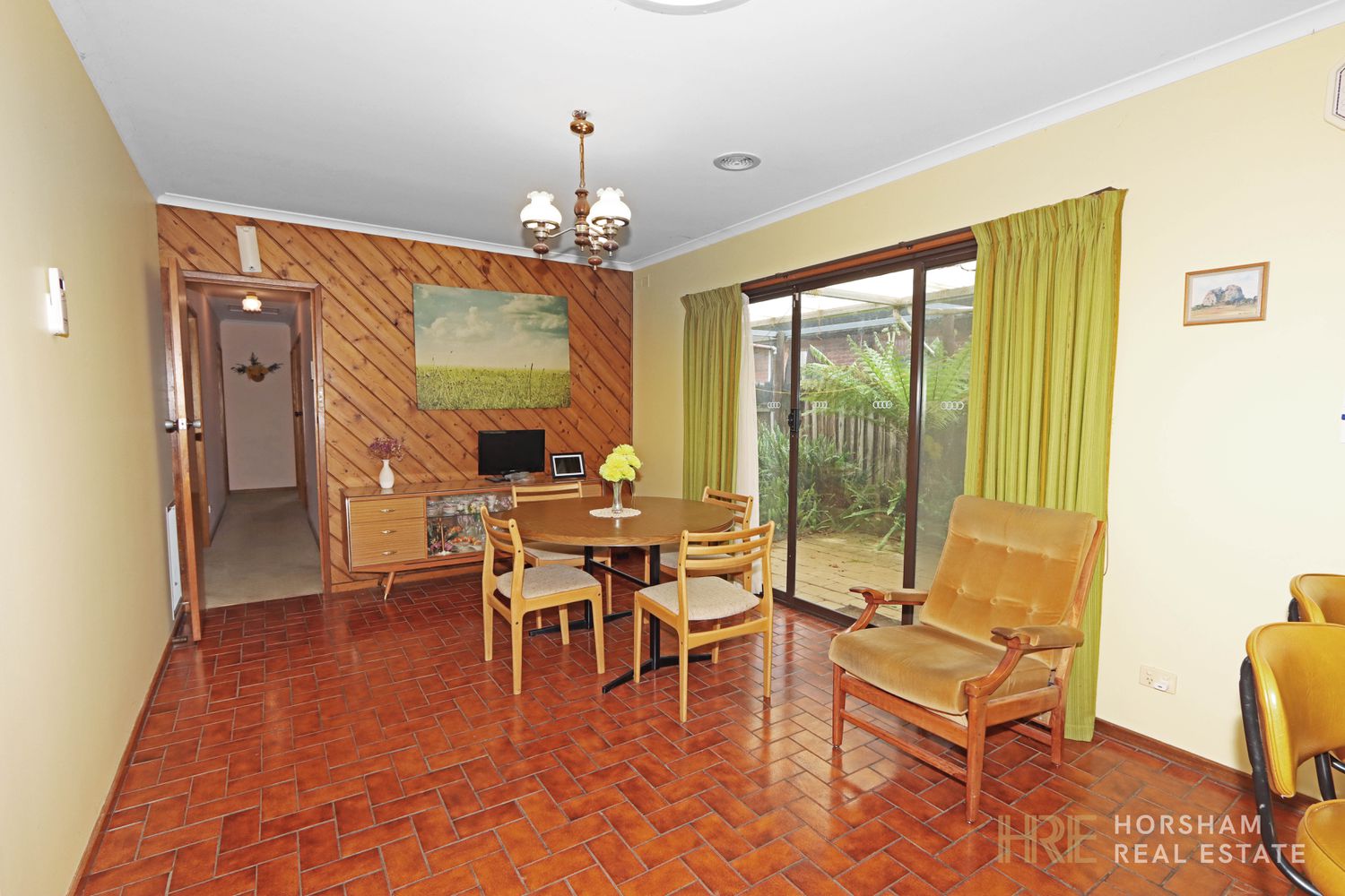 17 Schwarz Avenue, Horsham