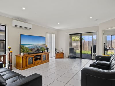 80 Picnic Creek Drive, Coomera