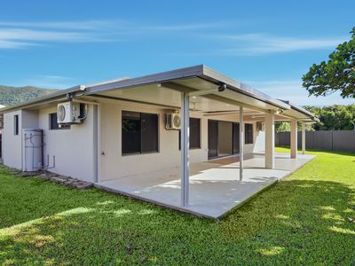 4 Manoi Close, Bentley Park