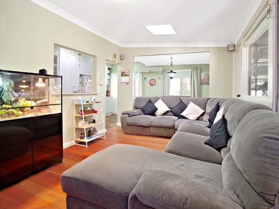 15 Lewis st, Bradbury