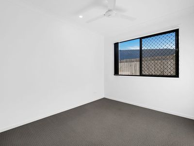 7 OSPREY STREET, Redbank Plains