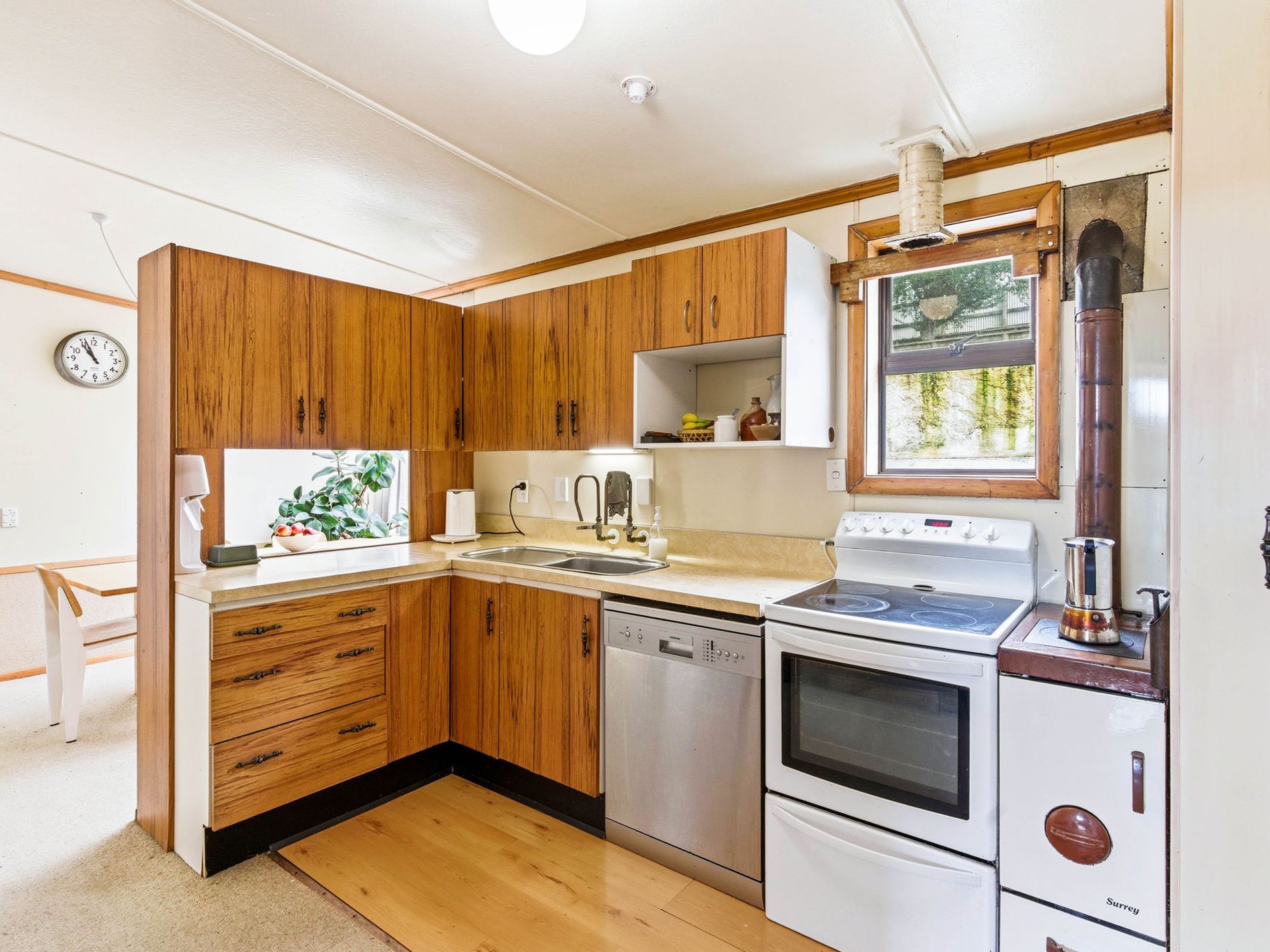 13 Queen Street, Brighton