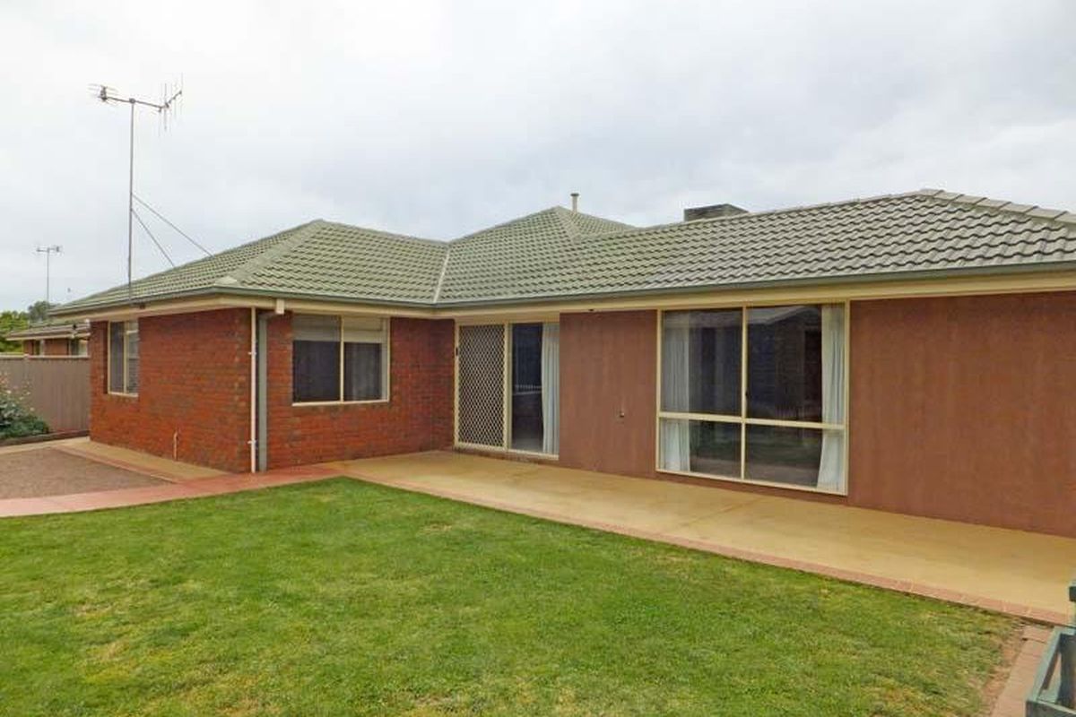 21 Munro Crescent, Kyabram