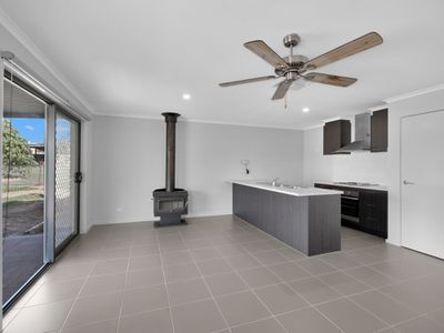 74 Johnson Street, Oxley