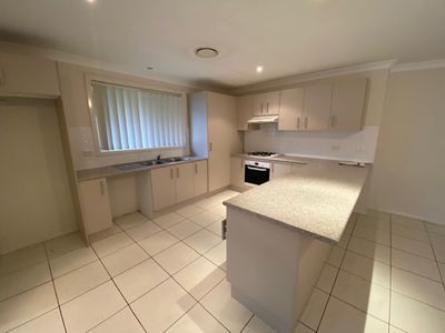 16 Daquino Place, Carnes Hill