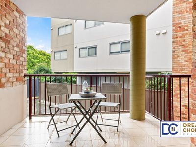 2 / 5-7 Cowper Street, Parramatta