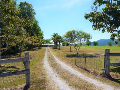 104 Windsor View Road , Julatten
