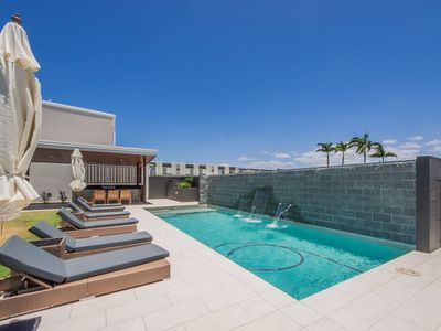 4 / 6 Park Cove Boulevard, Hope Island