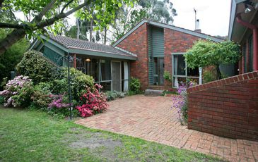 1 Young Street, Beaconsfield Upper