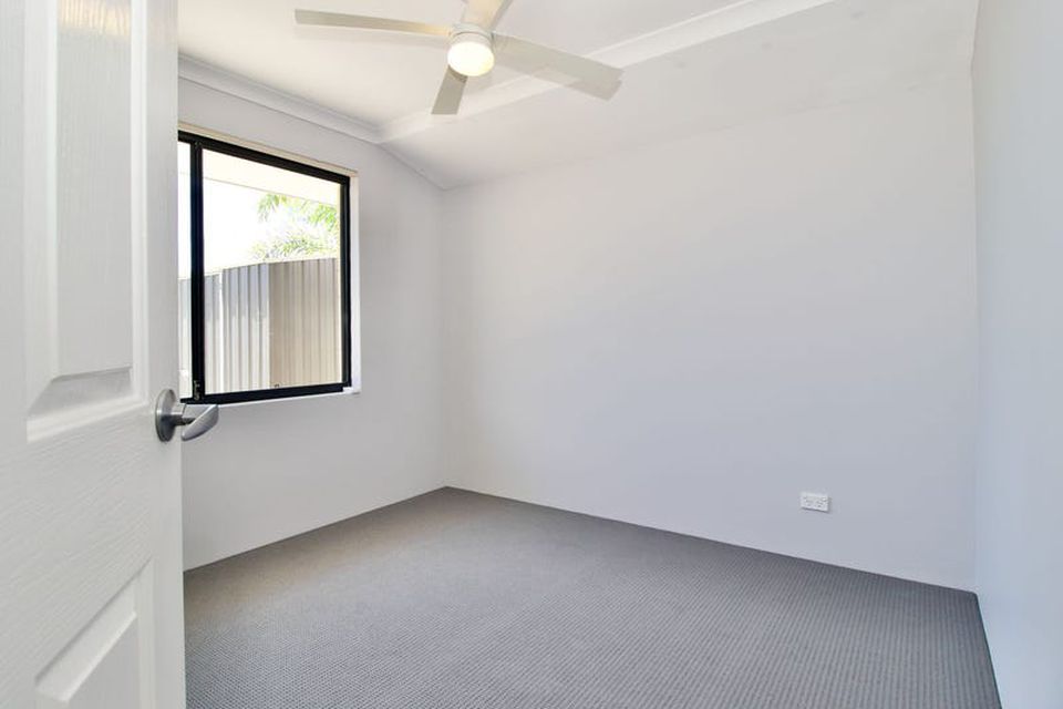17 Forward Street , Baldivis