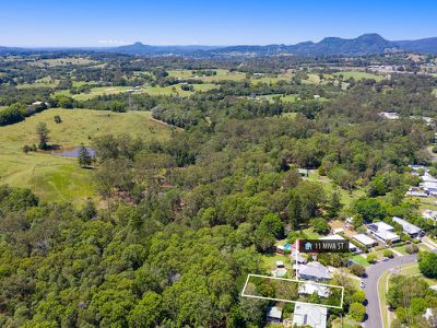 11 Miva Street, Cooroy