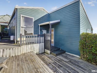 129 Gloaming Hill, Titahi Bay