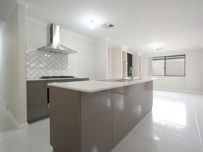 44 Enkindle Lp, Baldivis
