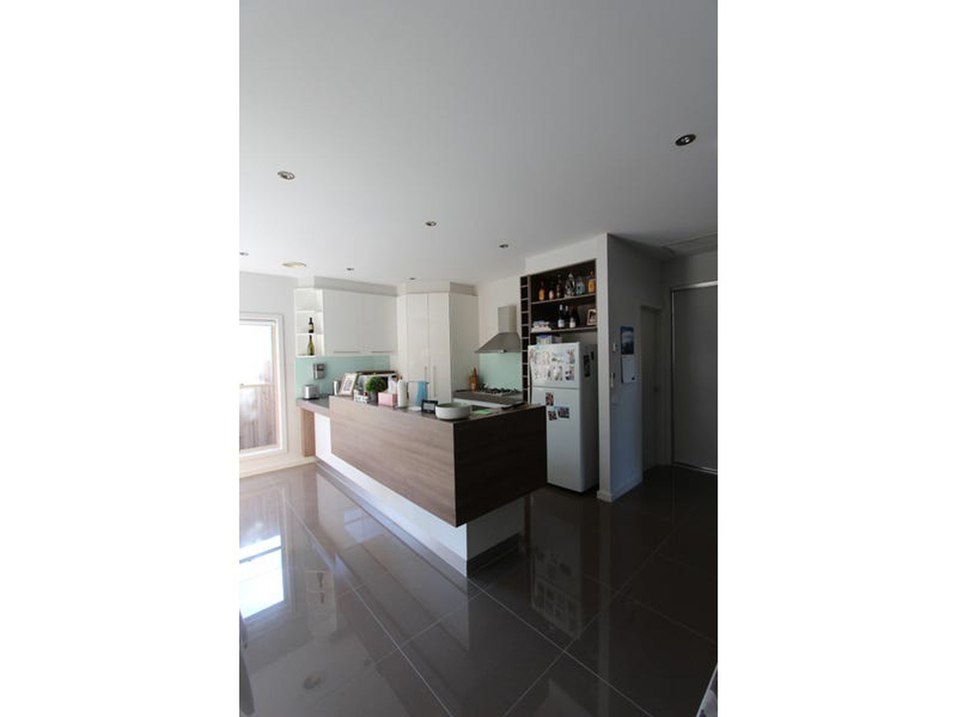 1 / 2 Narmbool Street, Manifold Heights