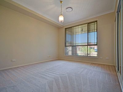 12 Minnesota Way, Warners Bay