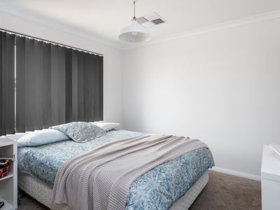 10 Tiru Close, Karlkurla