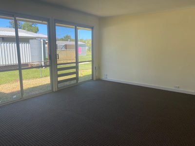 27 Brisbane Street, Nanango