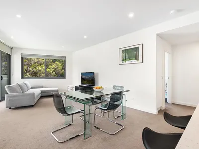205D / 2 Rowe Drive, Potts Hill
