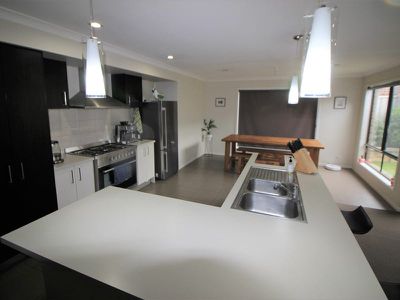 14 Headland Drive, Leopold