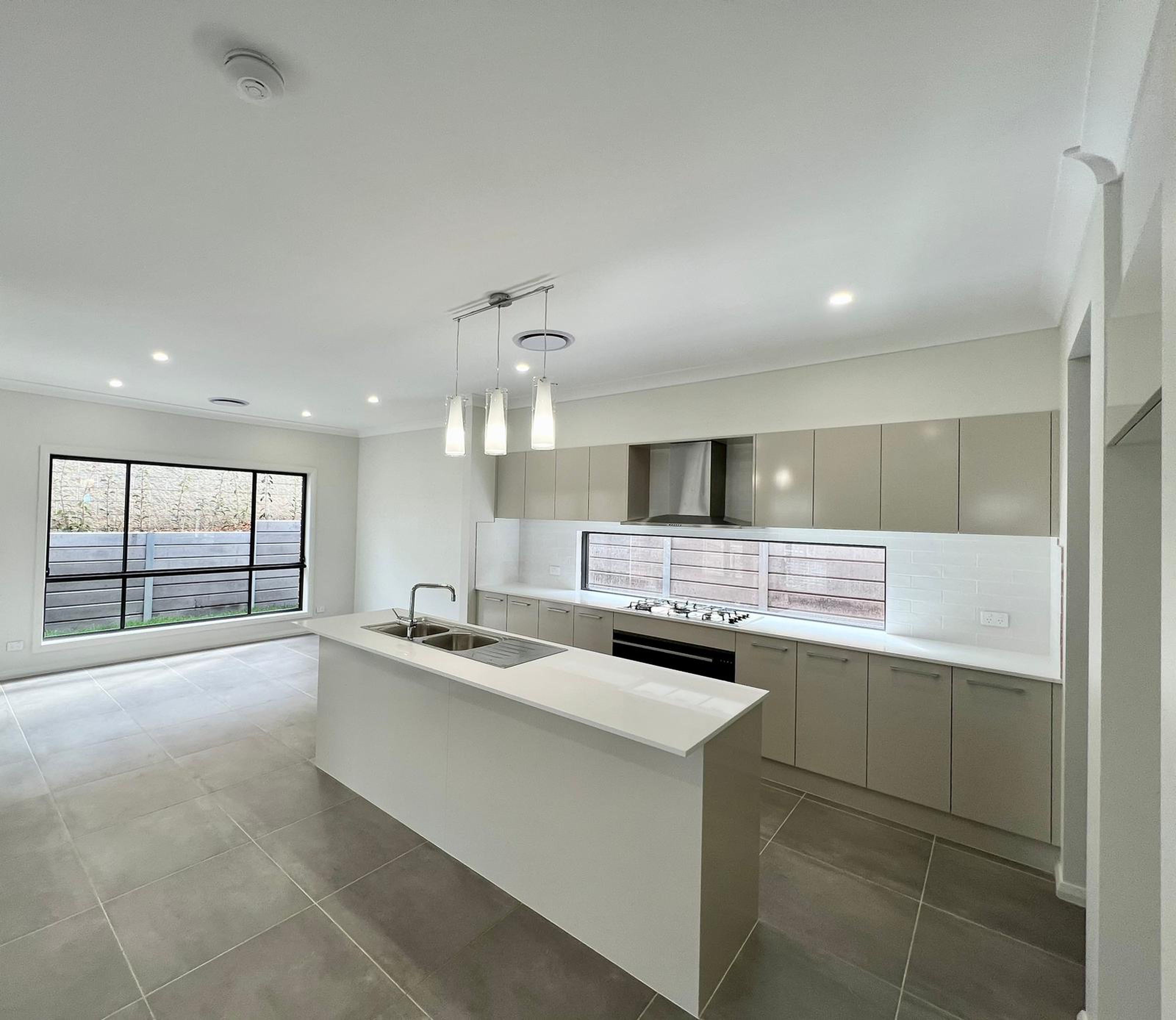 34 Weema Street, CADDENS