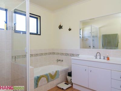 24 Cloudsley Street, Noosaville