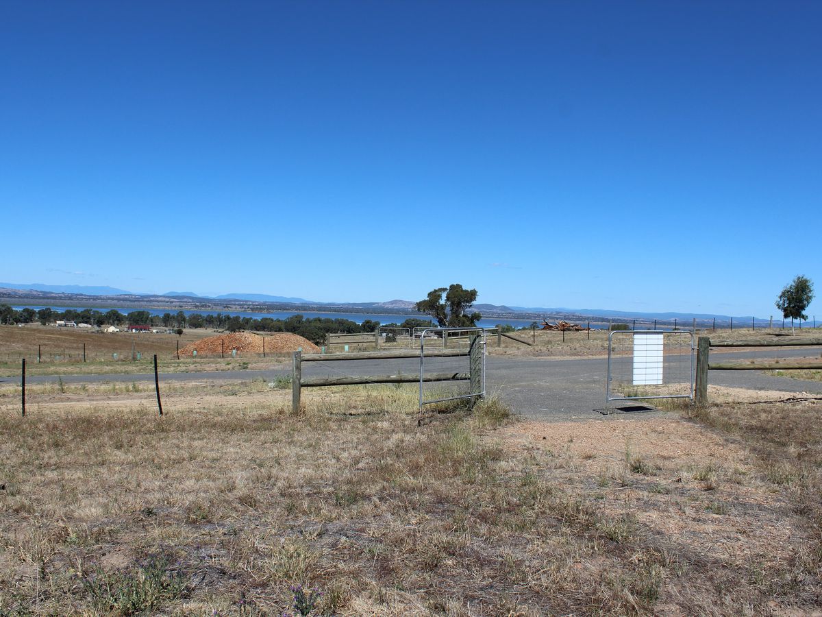 Lot 55, Lakeside Drive, Chesney Vale