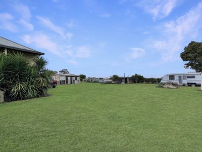 2-4 Breeza Street, Carroll