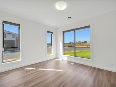 14 Antonio Way, Gregory Hills