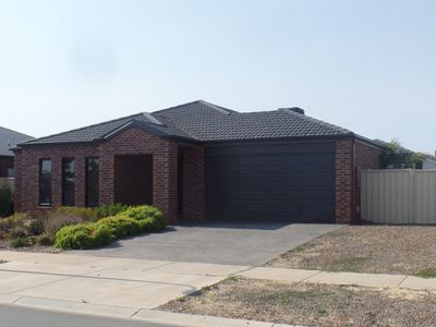 15 Wantirna Street, Shepparton