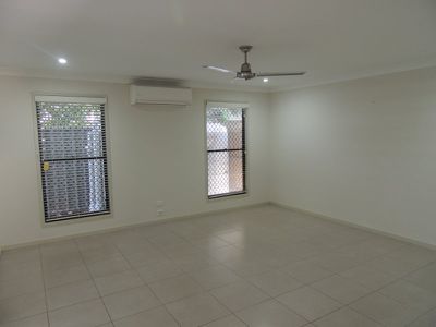 1 / 6 Chifley Court, Moranbah