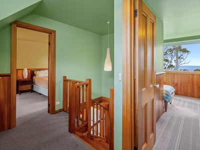 5190 Channel Highway, Gordon