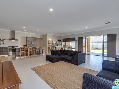 35 Kardan Drive, Yanchep