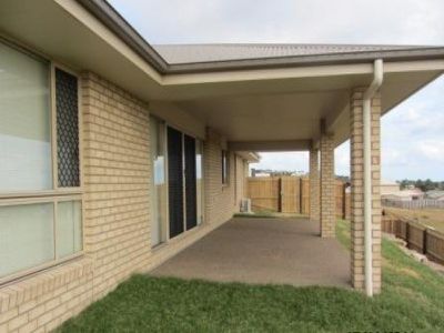 16 Mia Court, Kawungan