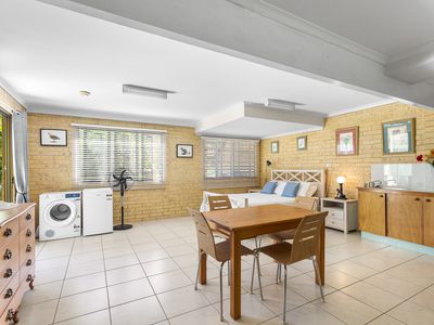 6 Peacock Court, Pomona