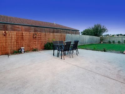61 Bella Crescent, Hallam