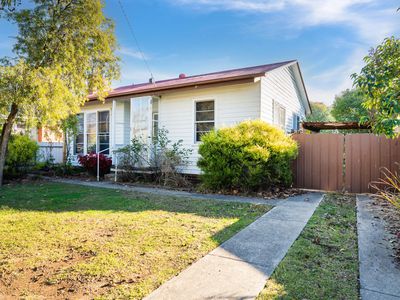 22  MARK STREET, Wodonga