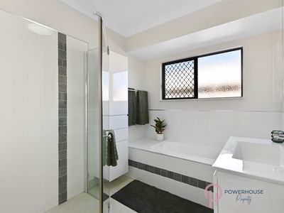 78 Bulleringa Loop, Mount Peter
